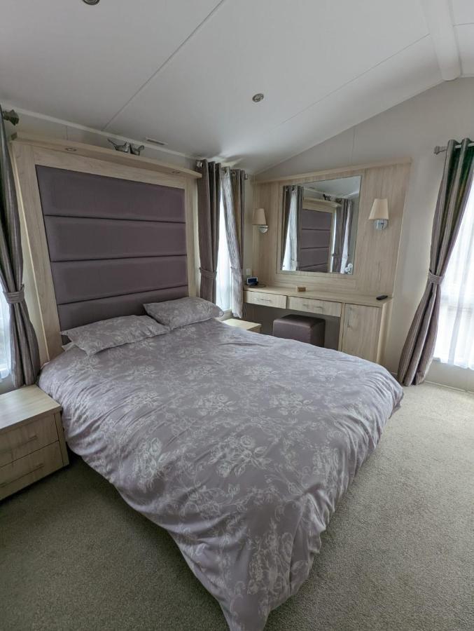 Beautiful Luxury Caravan Haven Littlesea Stunning Views Sleeps 6 Wyke Regis Extérieur photo